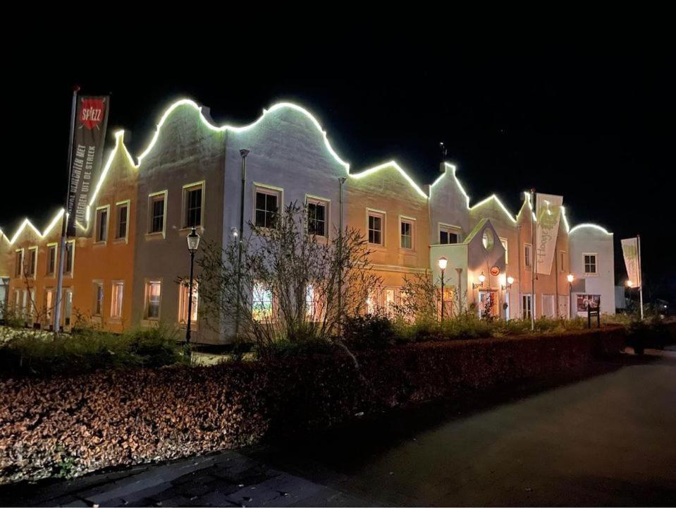 Het Familie Boshuisje - Vakantiewoning Op Prachtig Park Met Veel Faciliteiten Inc Ligbad Gramsbergen ภายนอก รูปภาพ